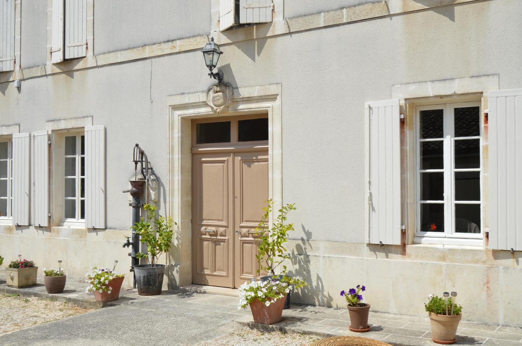 La Vieille Distillerie Le Tatre ภายนอก รูปภาพ